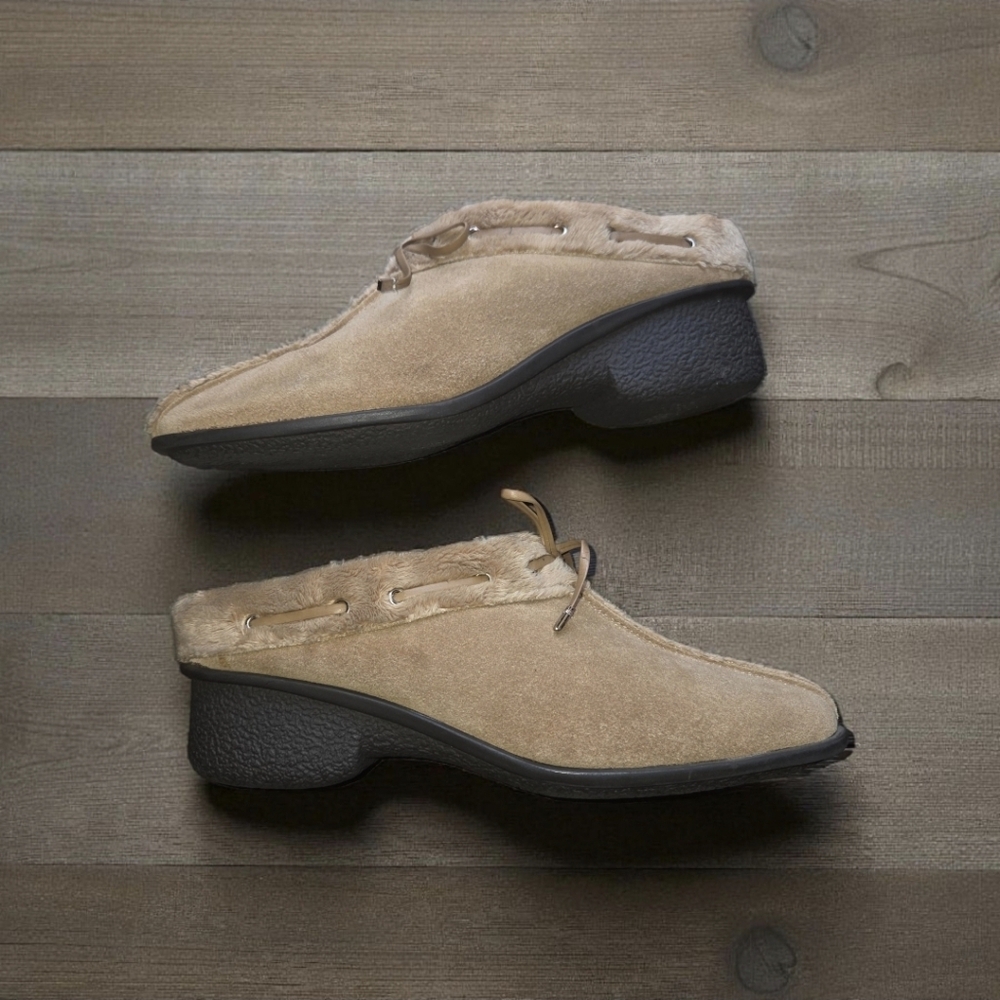 TRANSIT Suede Faux-Fur Lined Slip-On Clogs